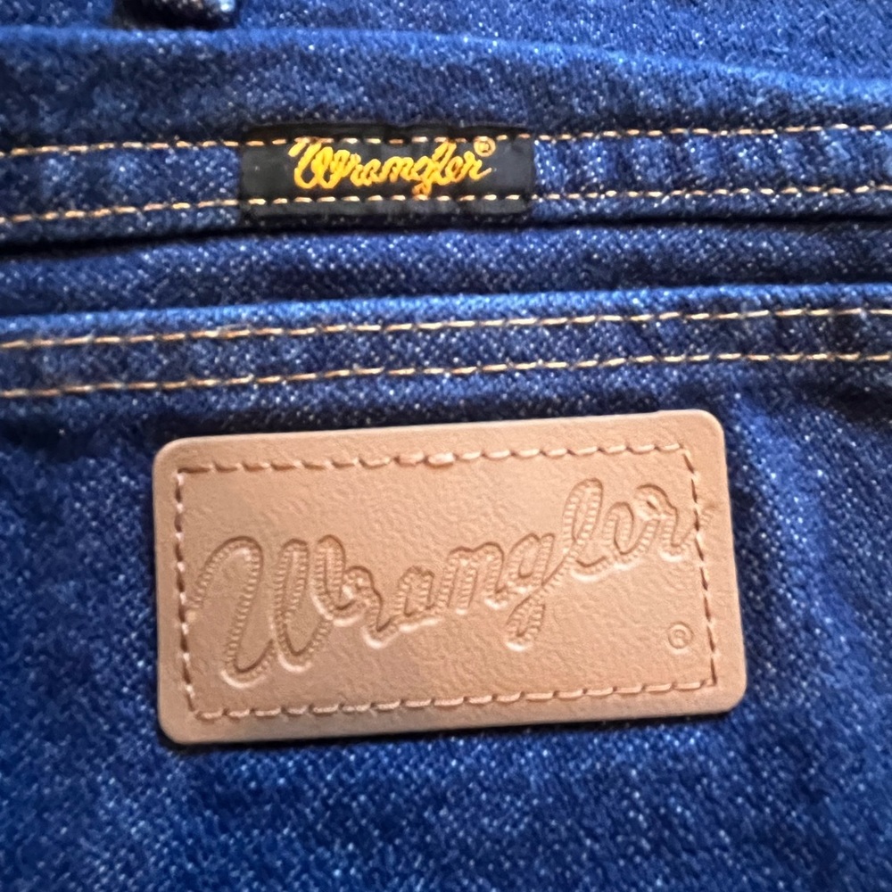 Wrangler 33x32 jeans - Picture 4 of 5